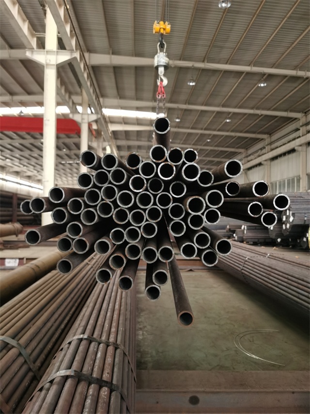 新巴尔虎右ND钢管